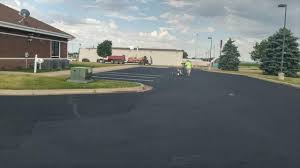 Best Asphalt Driveway Installation in Dundee, FL